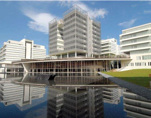 新加坡理工学院
